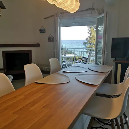 απέραντο γαλάζιο Le Grand Blue Apartment Mola Kalyva