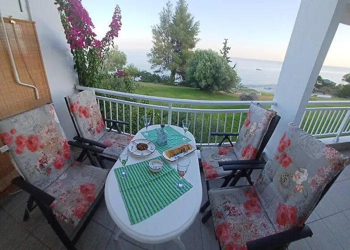 απέραντο γαλάζιο Le Grand Blue Appartement Mola Kalyva