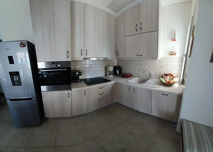 Apartment απέραντο γαλάζιο Le Grand Blue Mola Kaliva